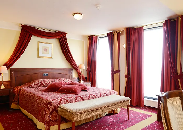 Amrath Grand De L'empereur 4*