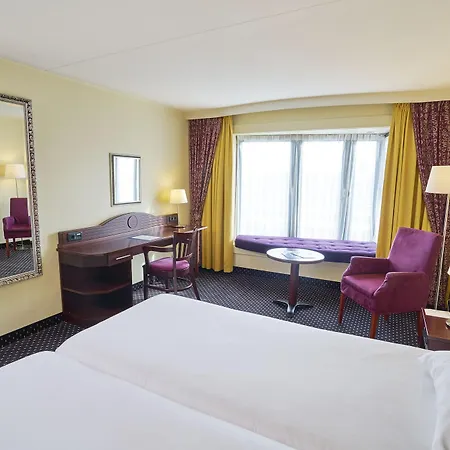 Amrath Grand De L'empereur 4* מאסטריכט