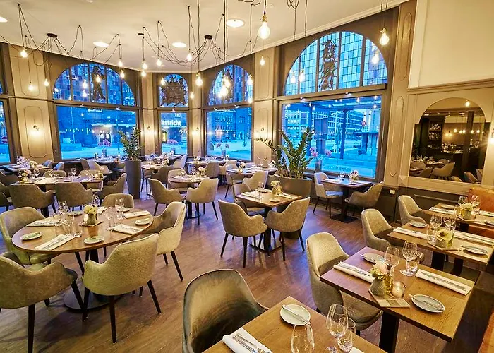 Amrâth Grand De L’empereur Hotel