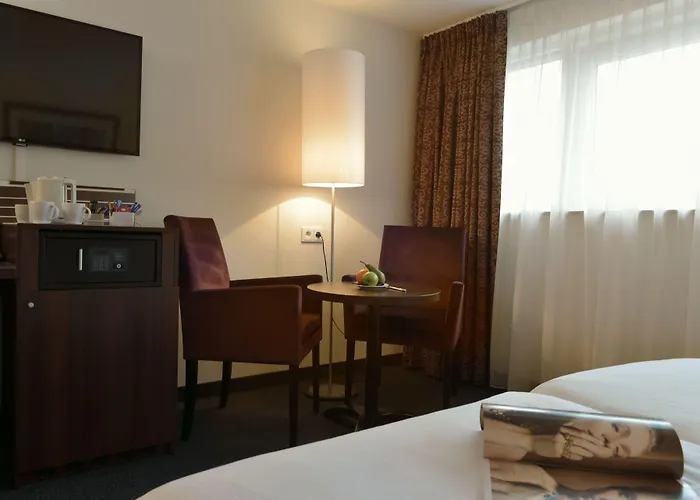 Hotel Amrâth Grand De L’empereur 4*