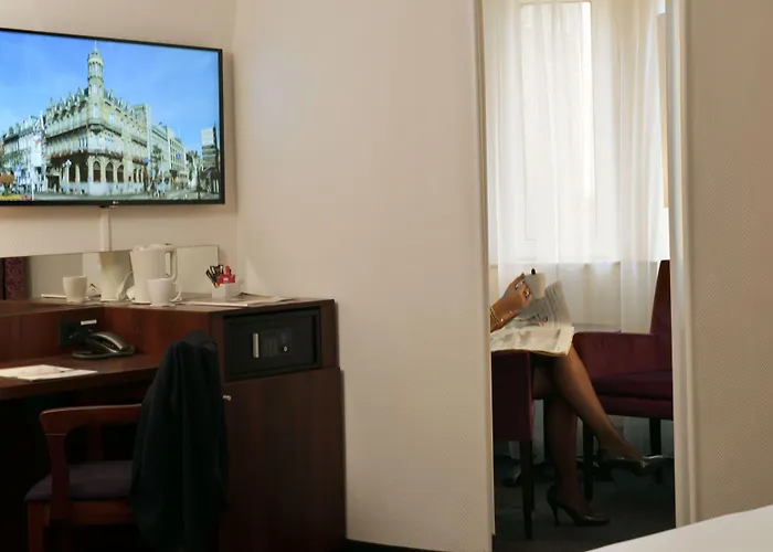 Hotel Amrâth Grand De L’empereur 4*