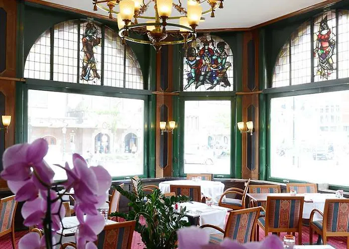 Amrâth Grand De L’empereur Hotel