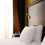 מלון Amrath Grand De L'empereur