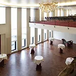 Amrath Grand De L'empereur