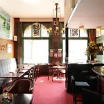 מלון Amrath Grand De L'empereur 4*