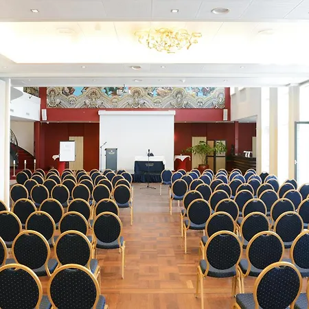 Otel Amrath Grand De L'empereur Maastricht